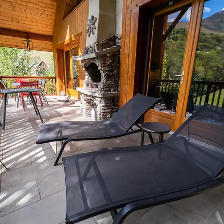 Magnifique A 3km Peyragudes Pyrenees Luchon בקתה *